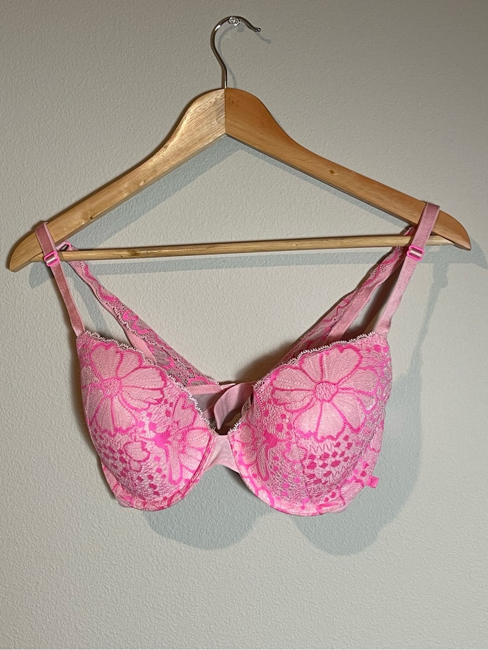 Victoria’s secret Lace Underwire Bra - Women Intimates & Sleepwear